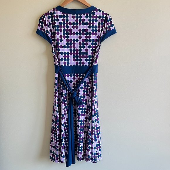Bcbgmaxazria Dots Print Midi Flare Dress Split Neck Short Sleeve Belted … - Picture 8 of 8